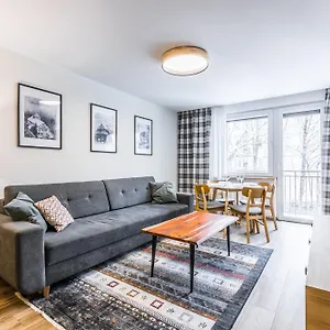 https://apartament-tatry-centrum.zakopanehotels.org